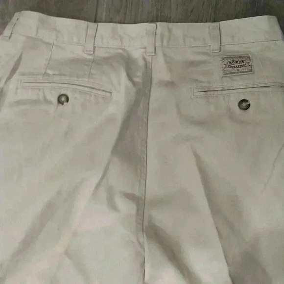 Roots  khakis - Picture 4 of 5